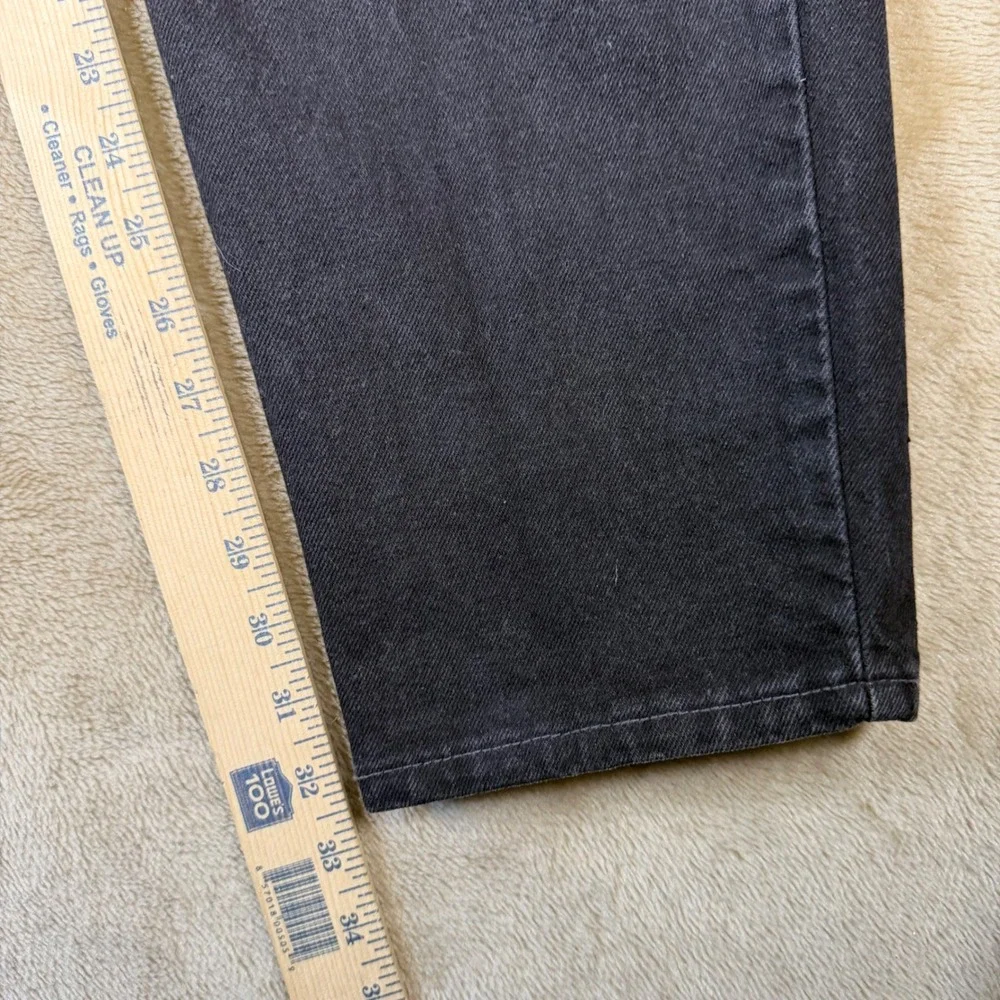 Vintage Levis 560 Black Loose Fit Tapered Leg Jeans Mens 33x32 Made in USA 1997